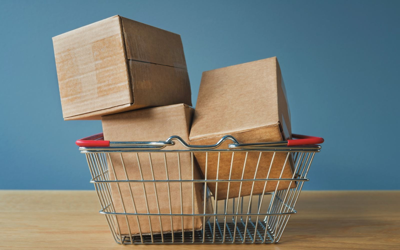 Retail distribution supported by Cadena Logistica